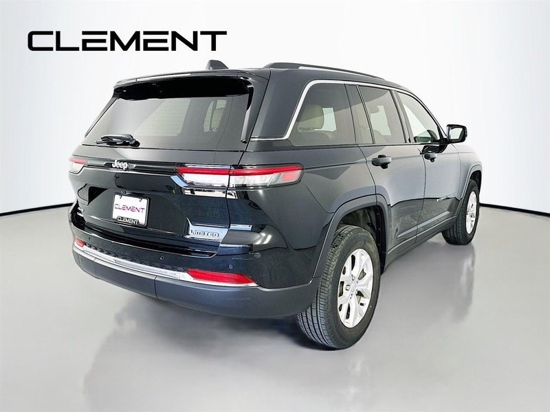 Jeep Grand Cherokee Vehicle Full-screen Gallery Image 7