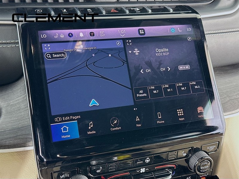 Jeep Grand Cherokee Vehicle Full-screen Gallery Image 19