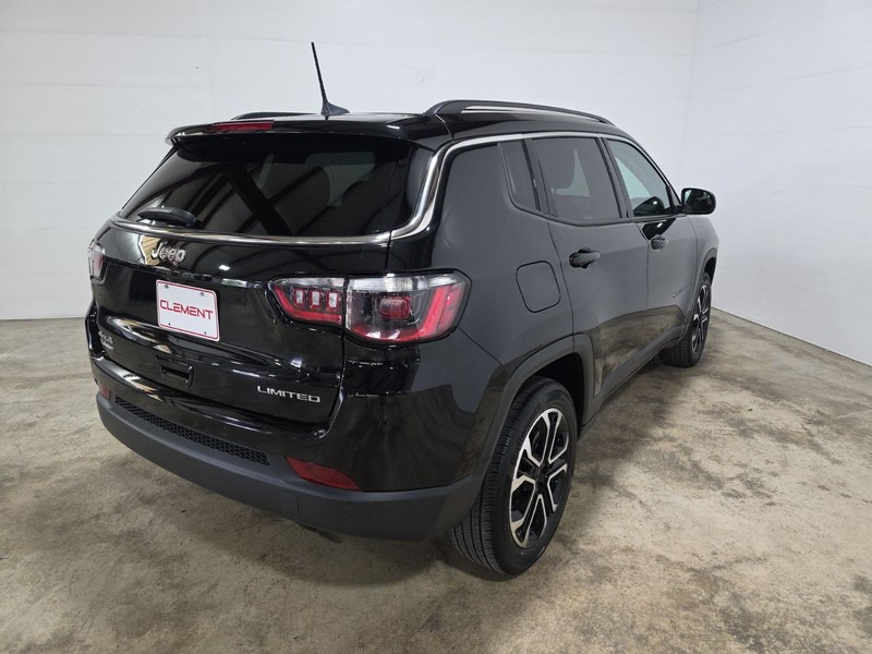 Jeep Compass Vehicle Image 06