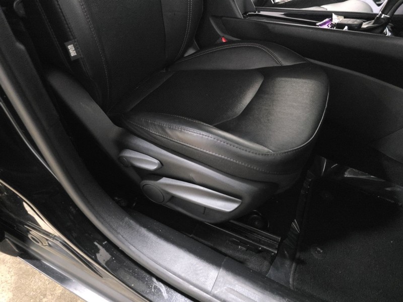 Jeep Compass Vehicle Image 30