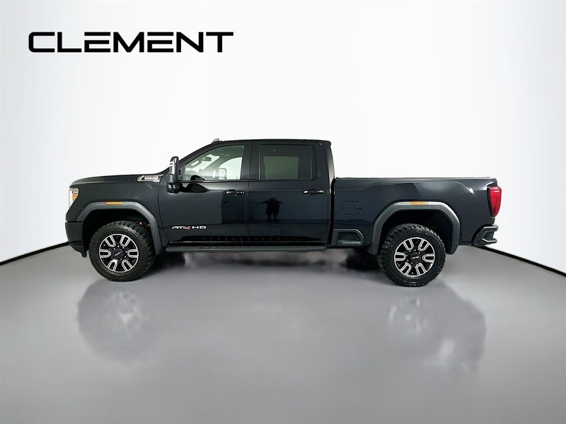 GMC Sierra 3500HD Vehicle Full-screen Gallery Image 6