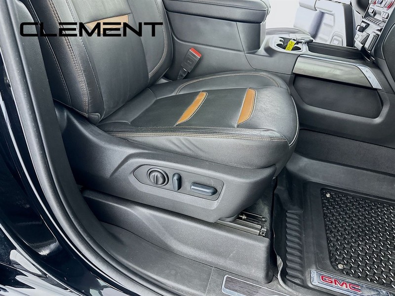 GMC Sierra 3500HD Vehicle Full-screen Gallery Image 34