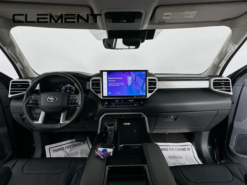 Toyota Tundra 4WD Vehicle Full-screen Gallery Image 12