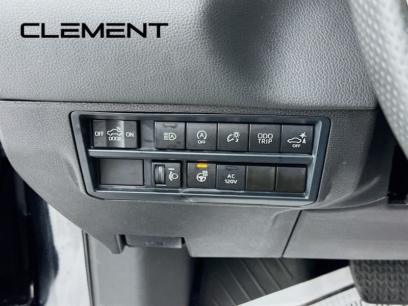 Toyota Tundra 4WD Vehicle Full-screen Gallery Image 14