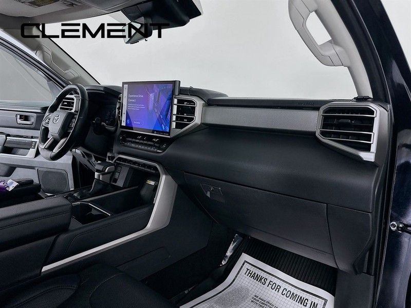 Toyota Tundra 4WD Vehicle Full-screen Gallery Image 34