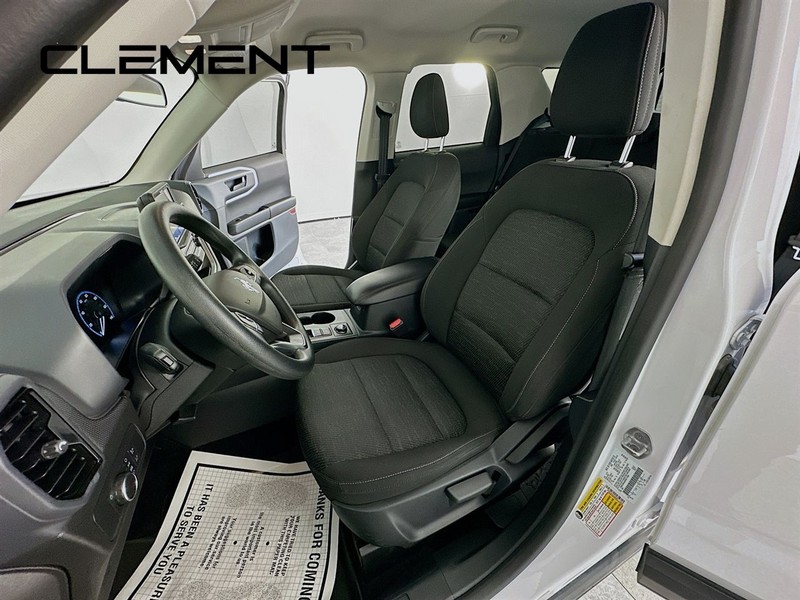 Ford Bronco Sport Vehicle Full-screen Gallery Image 27