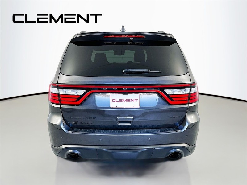 Dodge Durango Vehicle Full-screen Gallery Image 8
