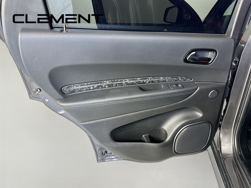 Dodge Durango Vehicle Full-screen Gallery Image 32