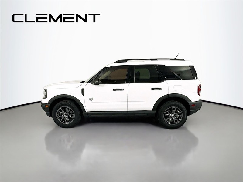 Ford Bronco Sport Vehicle Full-screen Gallery Image 6