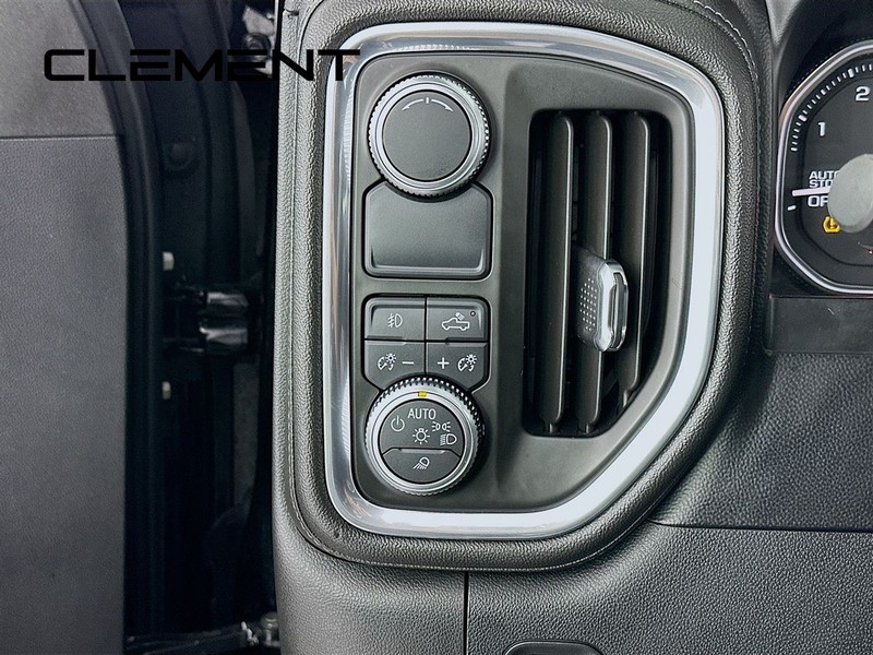 GMC Sierra 1500 Vehicle Image 14