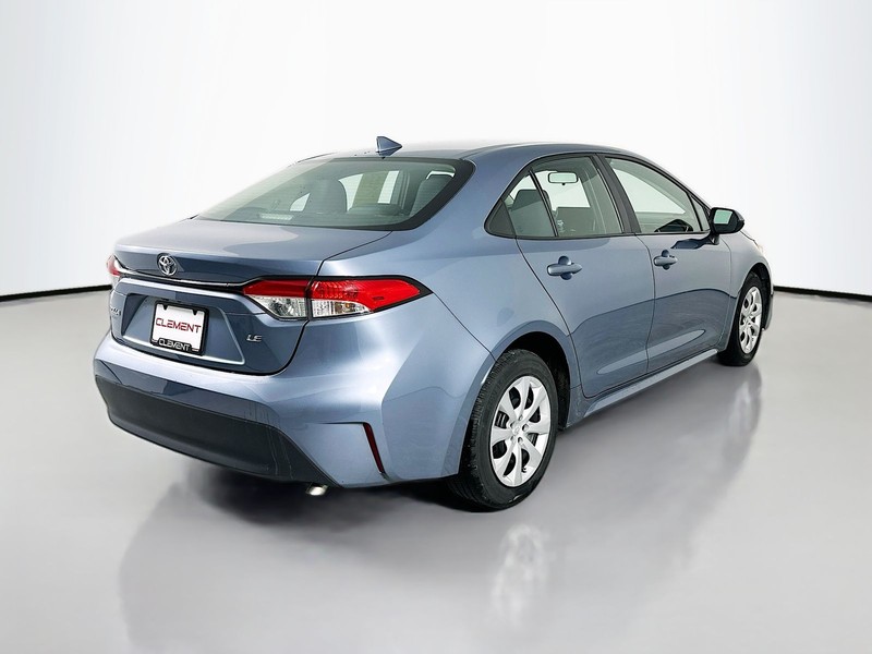 Toyota Corolla Vehicle Full-screen Gallery Image 5