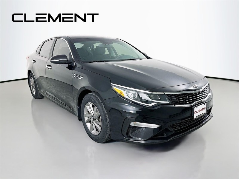 Kia Optima Vehicle Image 05