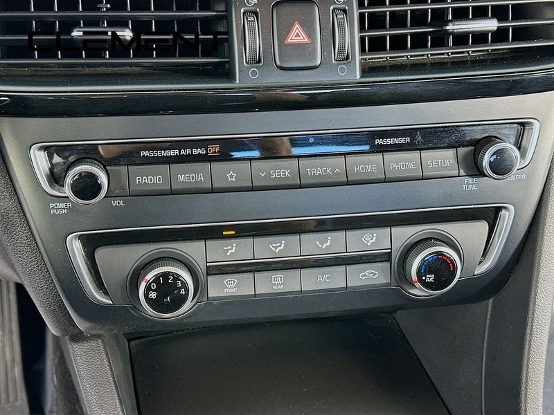 Kia Optima Vehicle Image 22