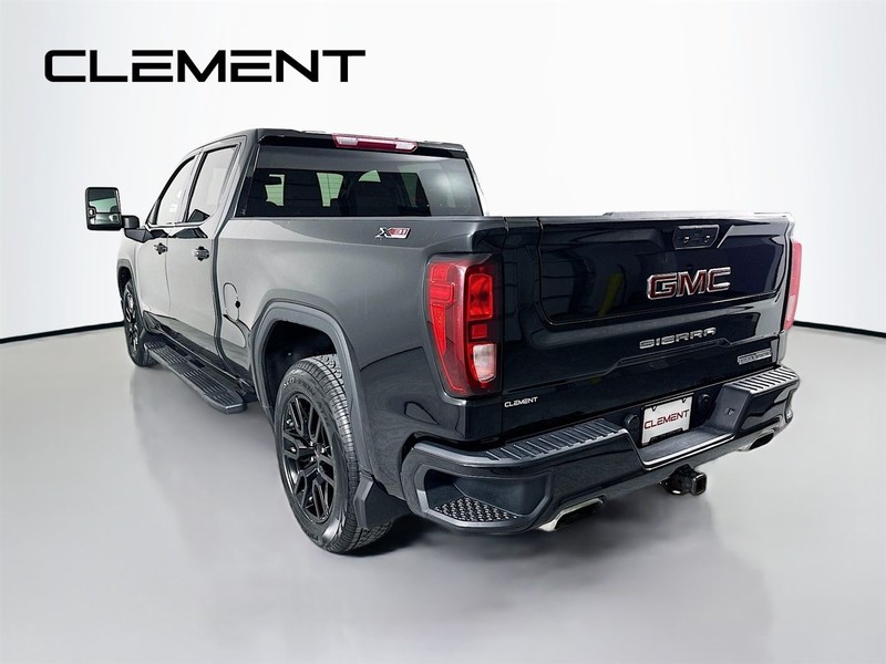 GMC Sierra 1500 Vehicle Full-screen Gallery Image 10