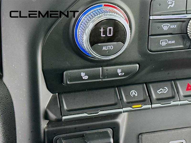 GMC Sierra 1500 Vehicle Full-screen Gallery Image 23