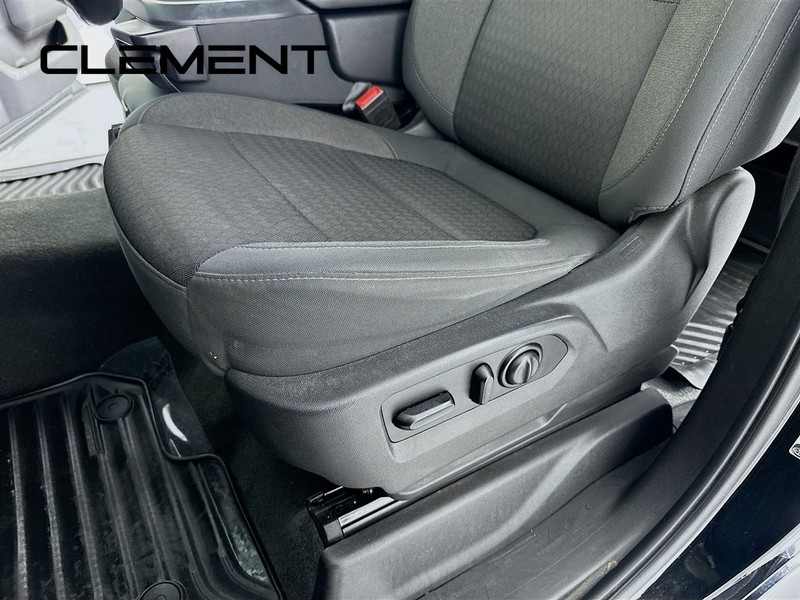 GMC Sierra 1500 Vehicle Full-screen Gallery Image 27
