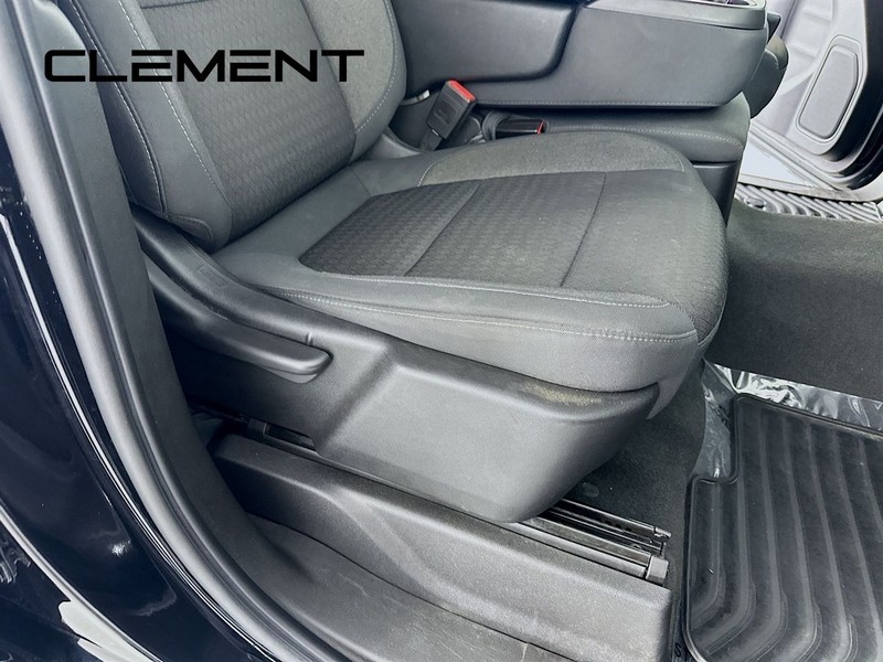 GMC Sierra 1500 Vehicle Full-screen Gallery Image 31