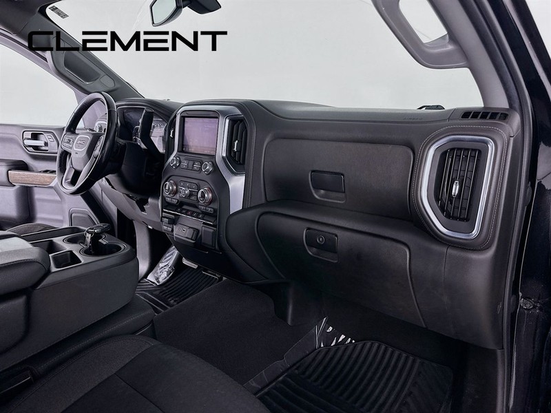 GMC Sierra 1500 Vehicle Full-screen Gallery Image 32