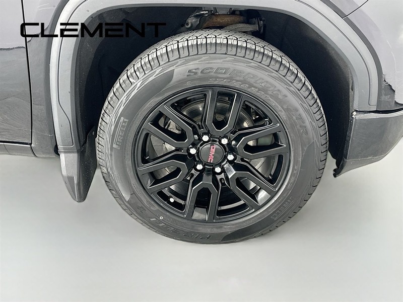 GMC Sierra 1500 Vehicle Full-screen Gallery Image 34