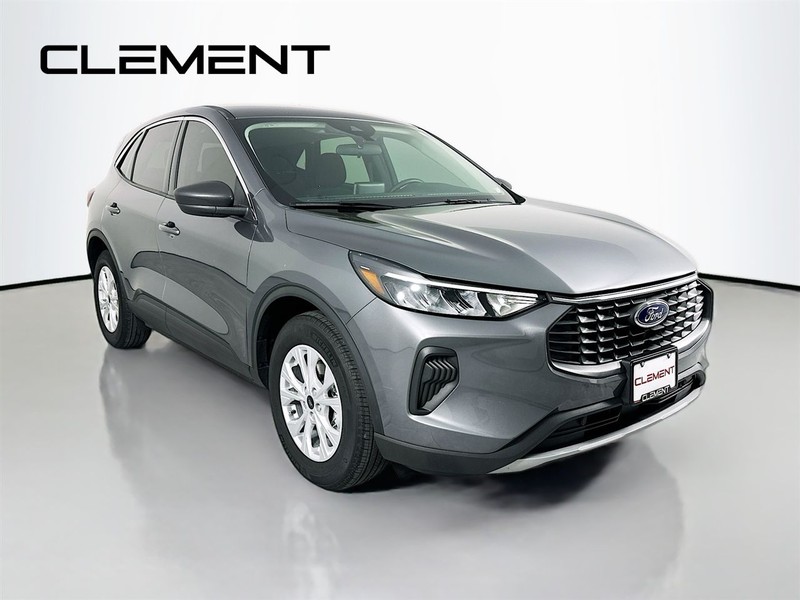 Ford Escape Vehicle Full-screen Gallery Image 5