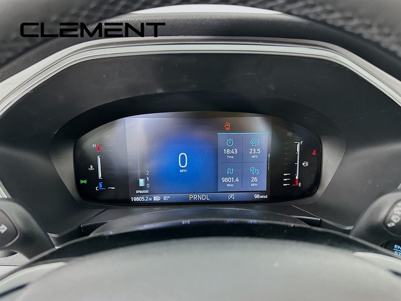Ford Escape Vehicle Full-screen Gallery Image 18