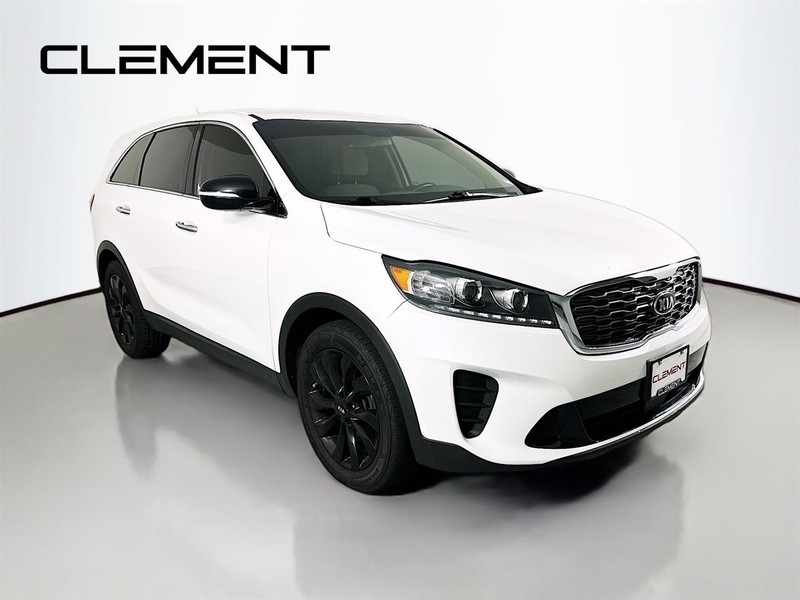 Kia Sorento Vehicle Full-screen Gallery Image 5