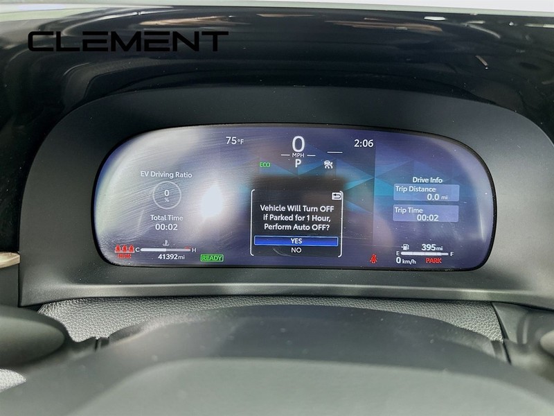 Toyota Crown Vehicle Image 18