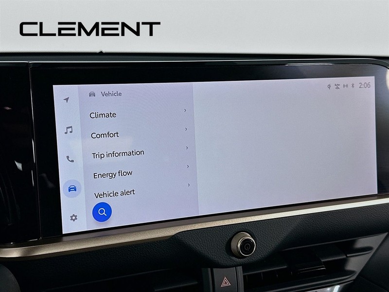 Toyota Crown Vehicle Image 19