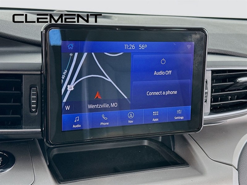 Ford Explorer Vehicle Full-screen Gallery Image 19