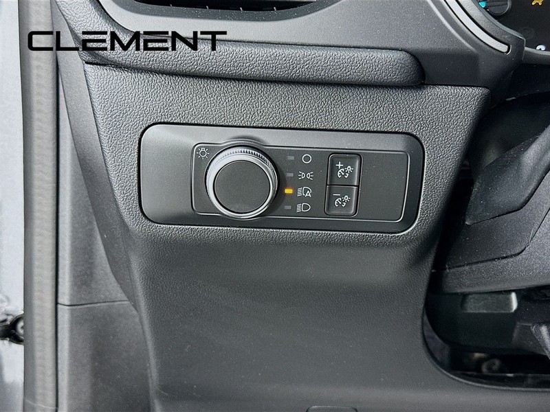 Ford Escape Vehicle Full-screen Gallery Image 14