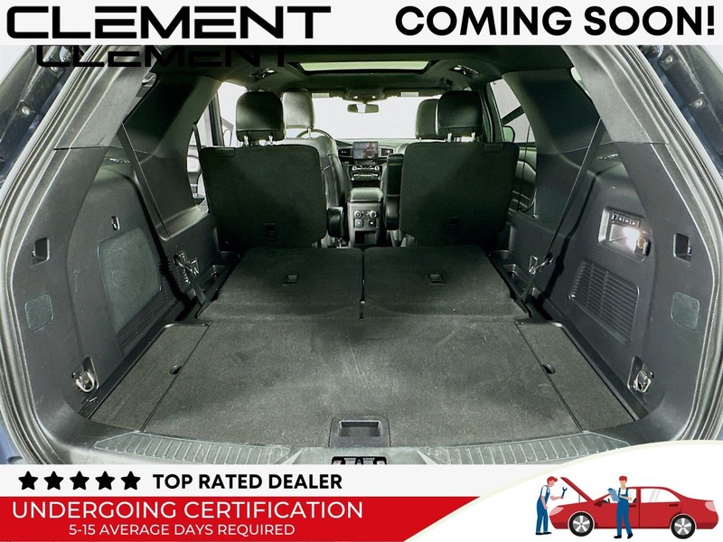 Ford Explorer Vehicle Image 11