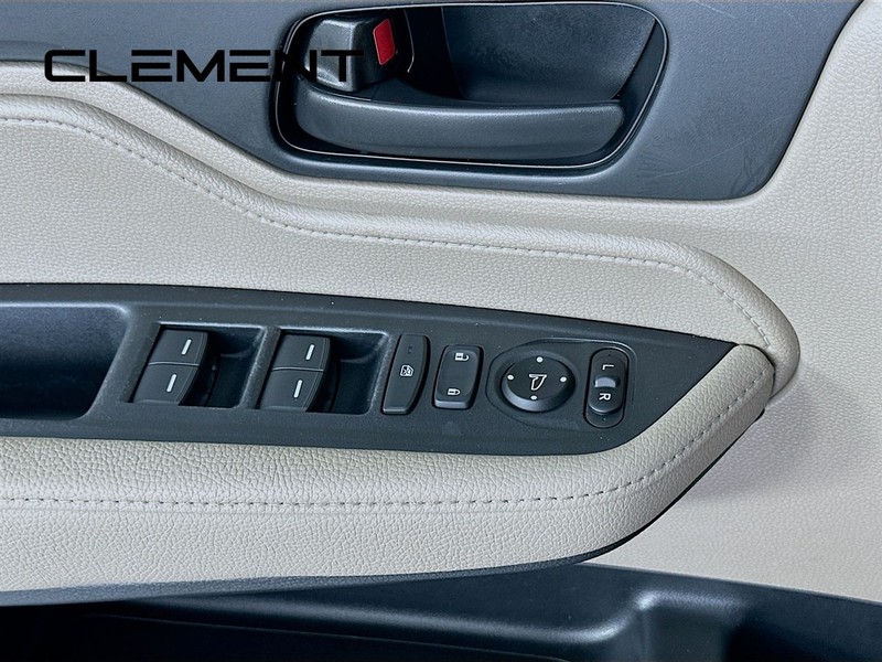Honda Odyssey Vehicle Image 24