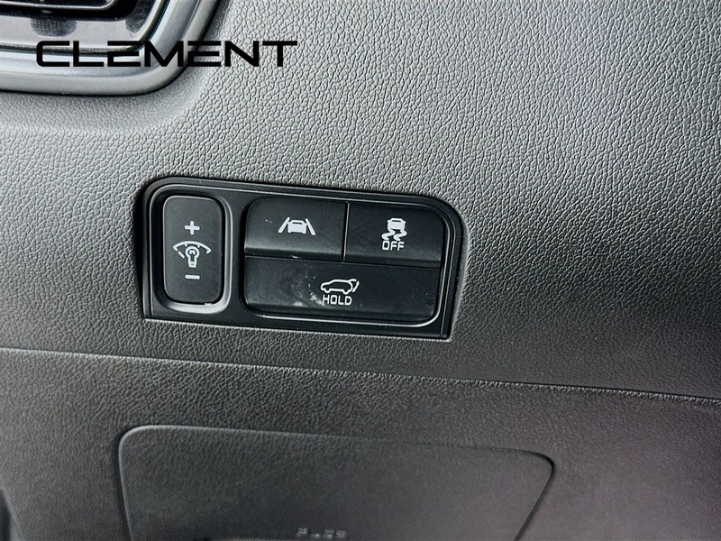Kia Sorento Vehicle Image 14