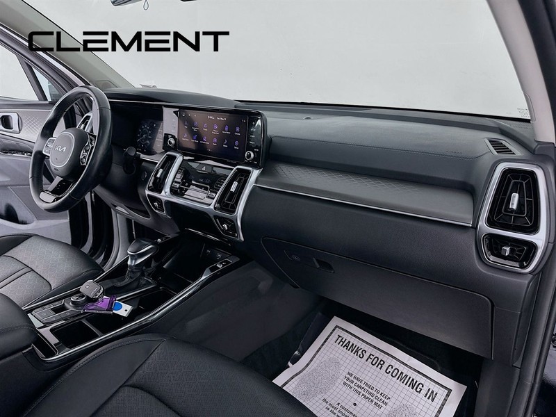 Kia Sorento Vehicle Image 35