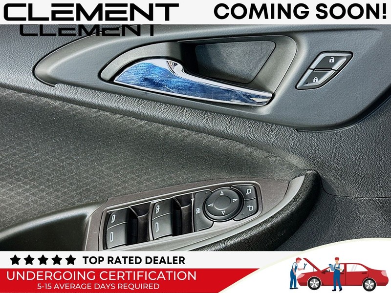 Chevrolet Malibu Vehicle Full-screen Gallery Image 24