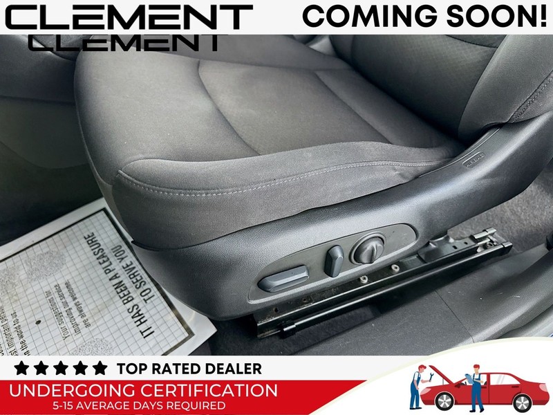 Chevrolet Malibu Vehicle Full-screen Gallery Image 27