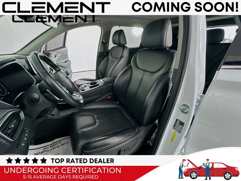 Hyundai Santa Fe Vehicle Full-screen Gallery Image 31