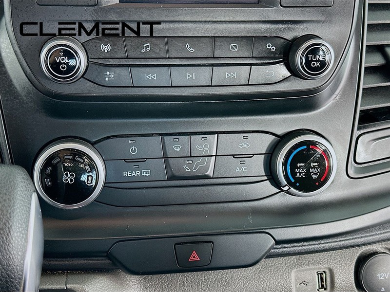 Ford Transit Cargo Van Vehicle Full-screen Gallery Image 22