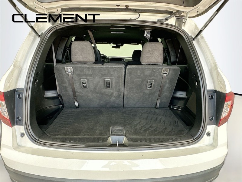 Honda Pilot Vehicle Full-screen Gallery Image 11