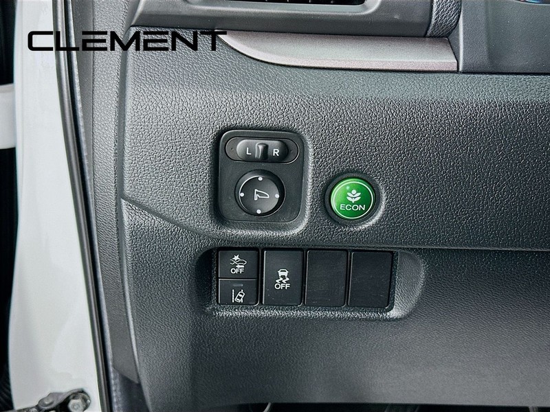 Honda Pilot Vehicle Full-screen Gallery Image 14
