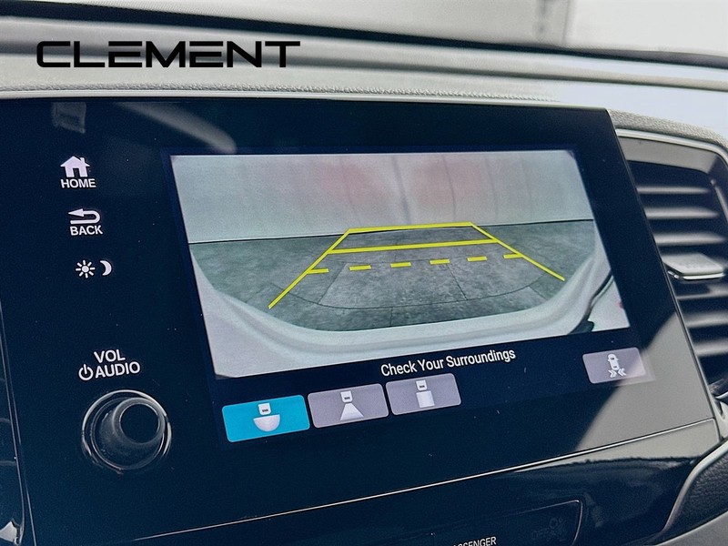 Honda Pilot Vehicle Full-screen Gallery Image 20