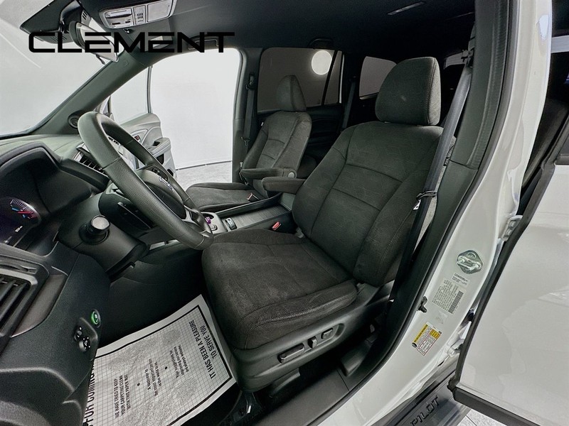 Honda Pilot Vehicle Full-screen Gallery Image 29