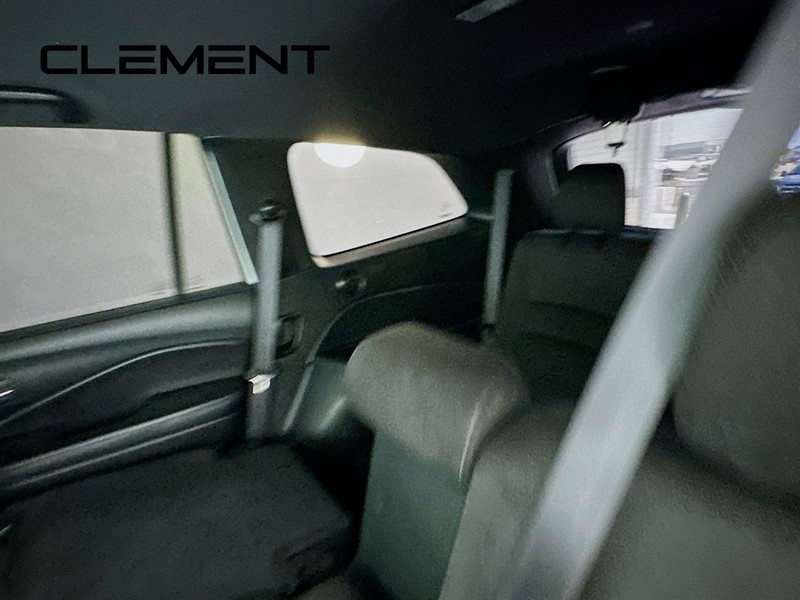 Honda Pilot Vehicle Full-screen Gallery Image 32