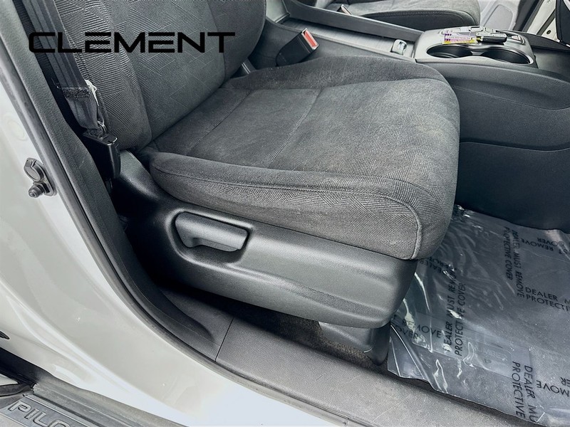 Honda Pilot Vehicle Full-screen Gallery Image 34