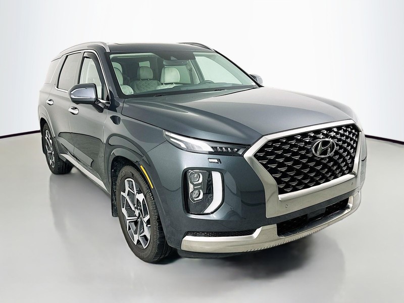 Hyundai Palisade Vehicle Full-screen Gallery Image 3
