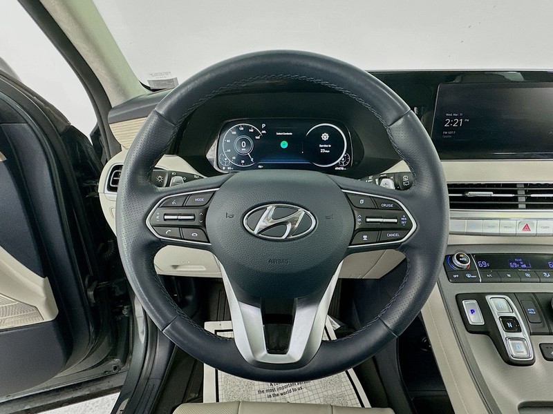 Hyundai Palisade Vehicle Full-screen Gallery Image 11