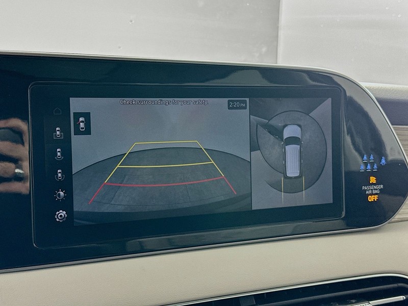 Hyundai Palisade Vehicle Full-screen Gallery Image 16