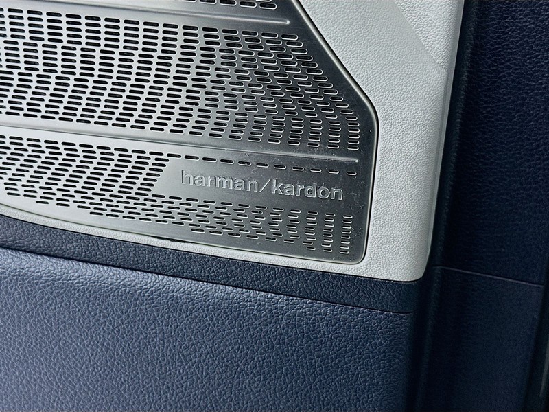 Hyundai Palisade Vehicle Full-screen Gallery Image 21