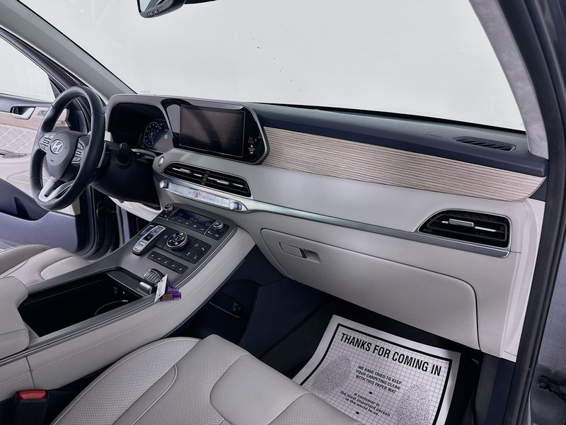 Hyundai Palisade Vehicle Full-screen Gallery Image 31
