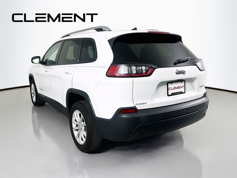 Jeep Cherokee Vehicle Full-screen Gallery Image 10